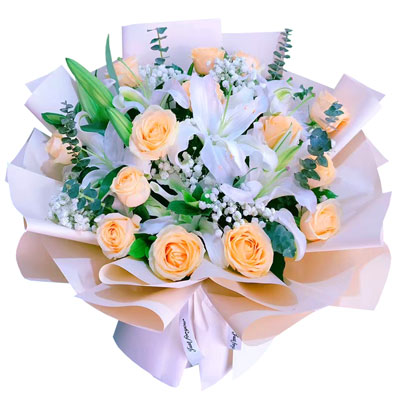 岳阳16朵香槟玫瑰2支百合，爱的温暖和幸福