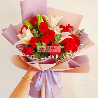 岳阳18朵红玫瑰百合,真情相守一生